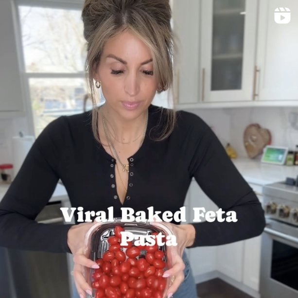Janie Ippolito - Viral Baked Feta Pasta